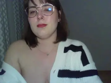 ClaraLove  live sex cam