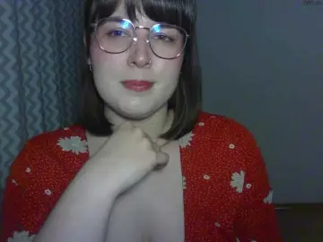 ClaraLove  live sex cam