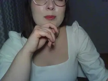 ClaraLove  live sex cam