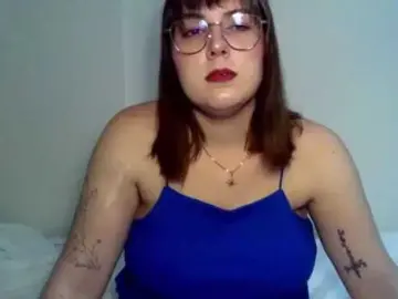 ClaraLove  live sex cam