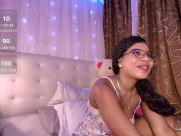 Ivonjoness  live sex cam