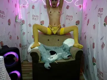 LovelyQueen  live sex cam