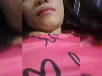 LovelyQueen  live sex cam