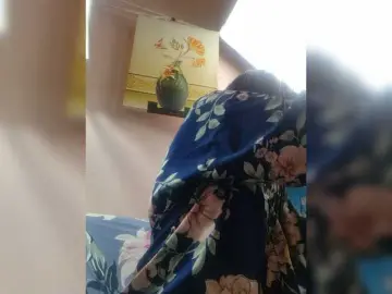 LovelyQueen  live sex cam
