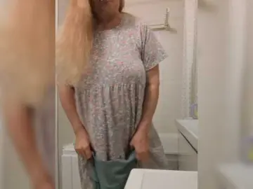 Marionaa  live sex cam