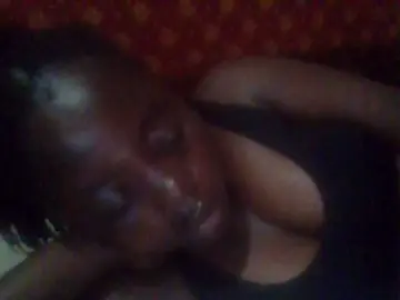 PrettyG  live sex cam