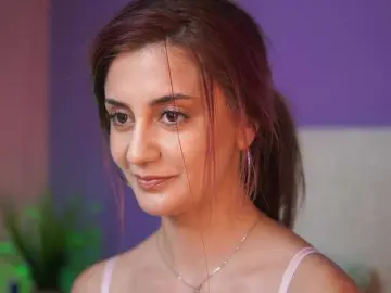 SabrinaHope  live sex cam