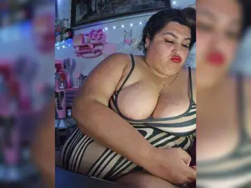 Bbwfatpanocha  live sex cam