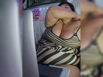 Bbwfatpanocha  live sex cam