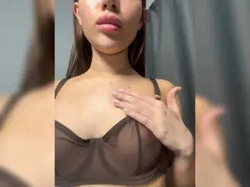 Nikaxx  live sex cam