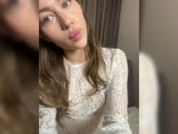 Nikaxx  live sex cam