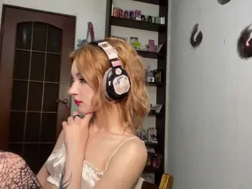 BrigidaTapscott  live sex cam