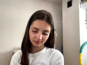 EraMinges  live sex cam