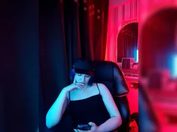 Eugenia-5  live sex cam