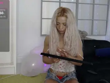 SarahRaiynex  live sex cam