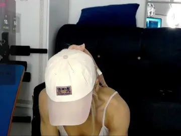 SarahRaiynex  live sex cam