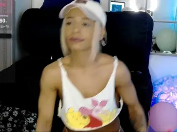 SarahRaiynex  live sex cam