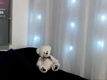 SarahRaiynex  live sex cam