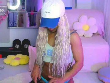 SarahRaiynex  live sex cam