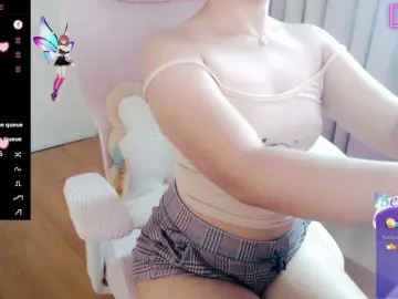 SassyGiirl  live sex cam
