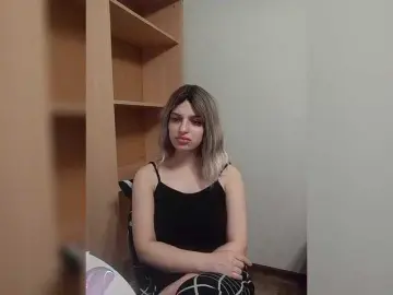 Sonyagasay  live sex cam