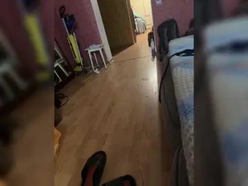 Valerrik  live sex cam