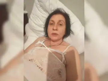 Valerrik  live sex cam