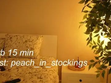 Peachinstockings  live sex cam