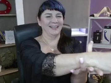 Velvetgloria  live sex cam