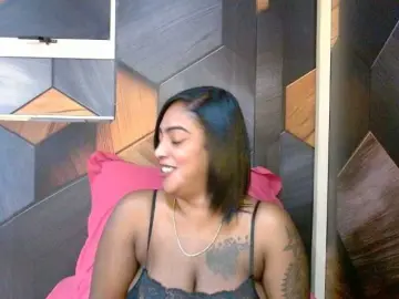 IndianShine  live sex cam