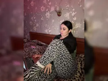 Plennica  live sex cam