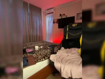 Plennica  live sex cam