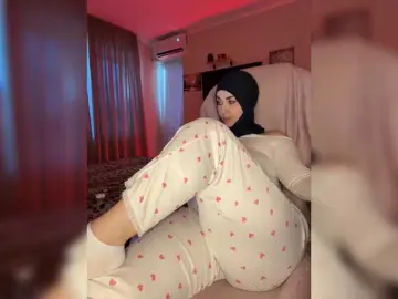 Plennica  live sex cam