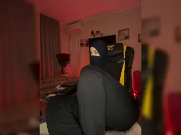 Plennica  live sex cam