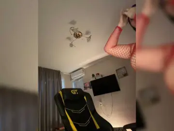Plennica  live sex cam