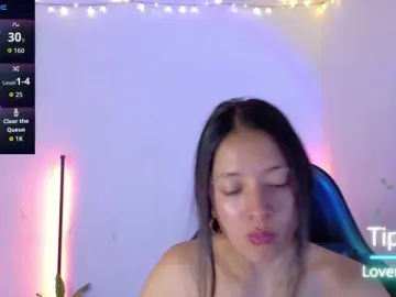 Sarasavaagee  live sex cam