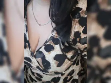 VeronicaChica  live sex cam