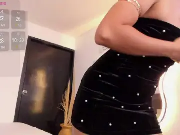 Lakshmi-rai  live sex cam