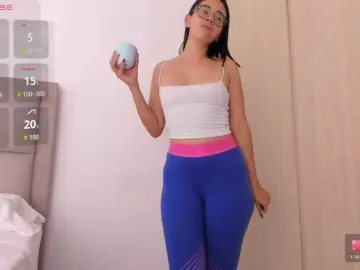 Lakshmi-rai  live sex cam