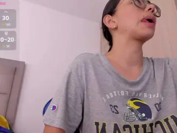 Lakshmi-rai  live sex cam