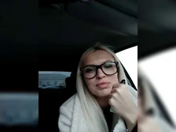 Lisi21a  live sex cam