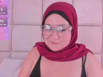 Scarleetee  live sex cam