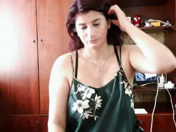 XMiya  live sex cam