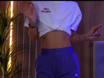 EllyLynn  live sex cam