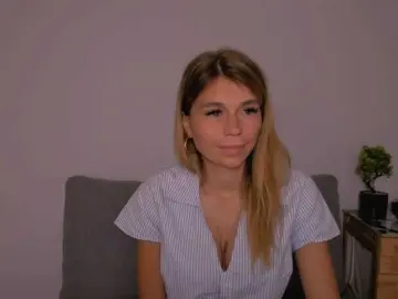 FreyaHoney  live sex cam