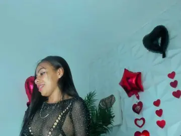 Hellen-Sky  live sex cam