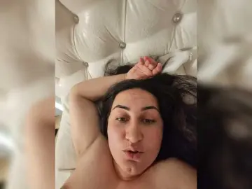 LadyChokoladka  live sex cam