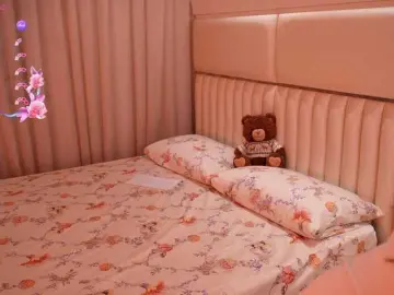 LiaGotti  live sex cam