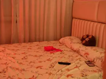 LiaGotti  live sex cam