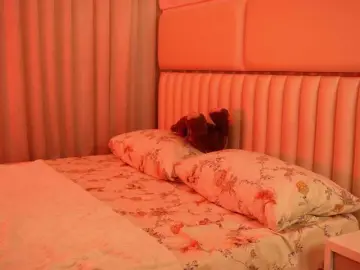 LiaGotti  live sex cam